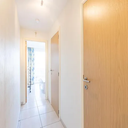 Coastal Stay, Middelkerke, Cleaning Included Apartamento
