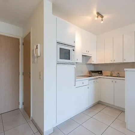 Coastal Stay, Middelkerke, Cleaning Included Apartamento *