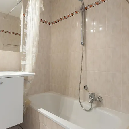 Coastal Stay, Middelkerke, Cleaning Included Apartamento *